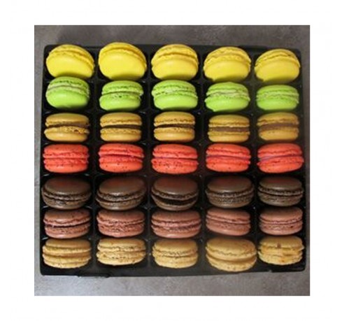 http://www.levillage.com/617-thickbox_default/french-macarons-assortment.jpg